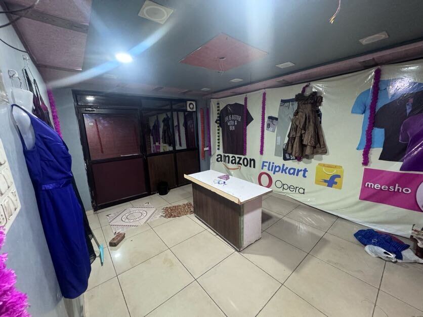 Original unedited photo of the space at Trikon Complex, Raja Mandi